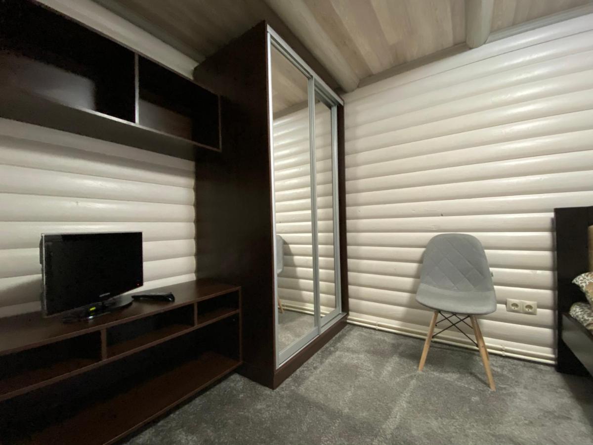 Маєток "Zymon & Ski" Bukovel Exterior foto